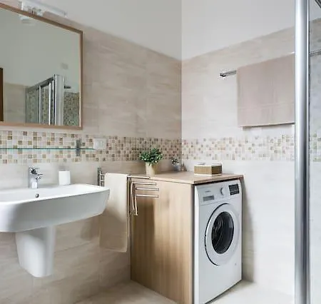 Bright Luxury New Flat Downtown Milan