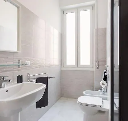 Bright Luxury New Flat Downtown