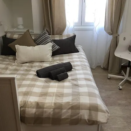 Bright Luxury New Flat Downtown Milan