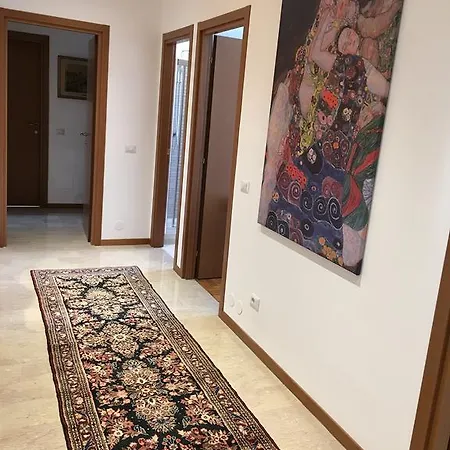 Apartment Bright Luxury New Flat Downtown Milan